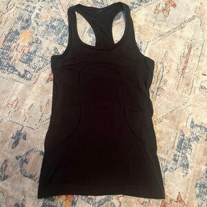 Lululemon black swiftly tech racer back tank